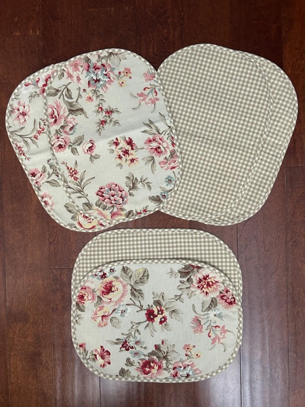 Reversible Shabby Chic Floral and Gingham Quilted Fabric Placemats, Set of Six